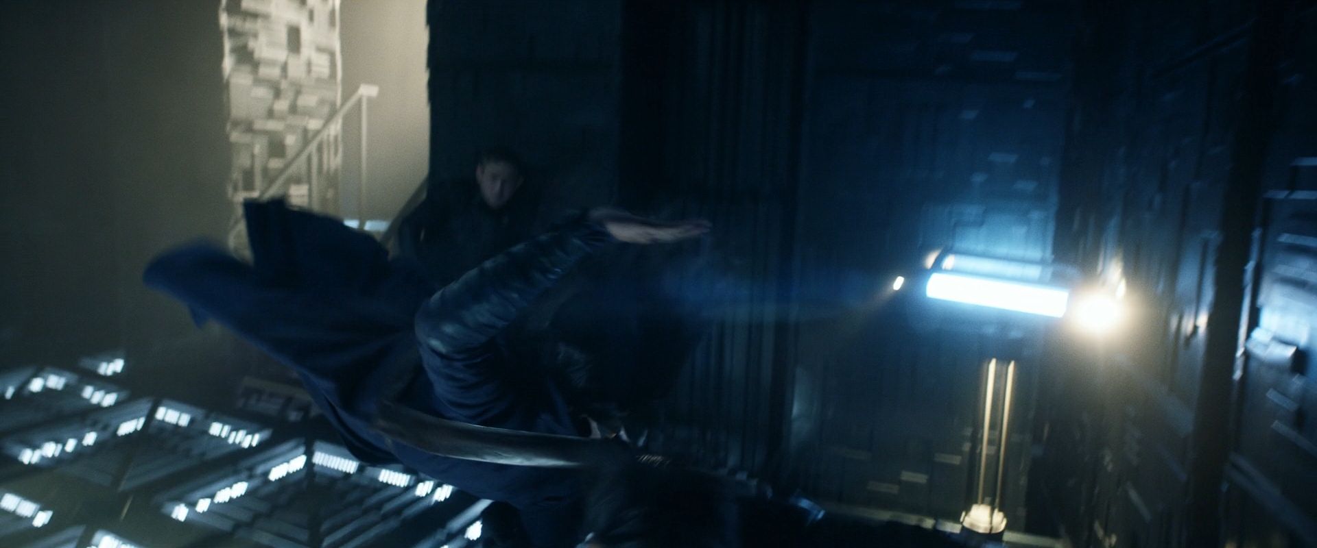 extant_StarTrek_PIC_1x08-BrokenPieces_00851.jpg