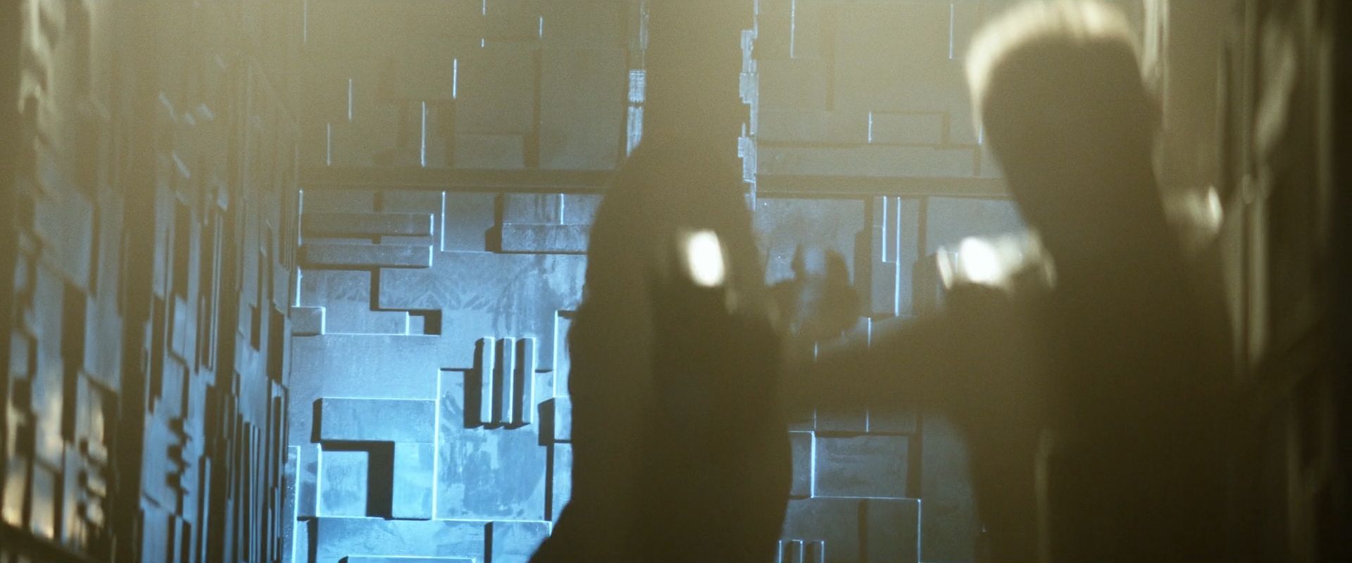 extant_StarTrek_PIC_1x08-BrokenPieces_00859.jpg