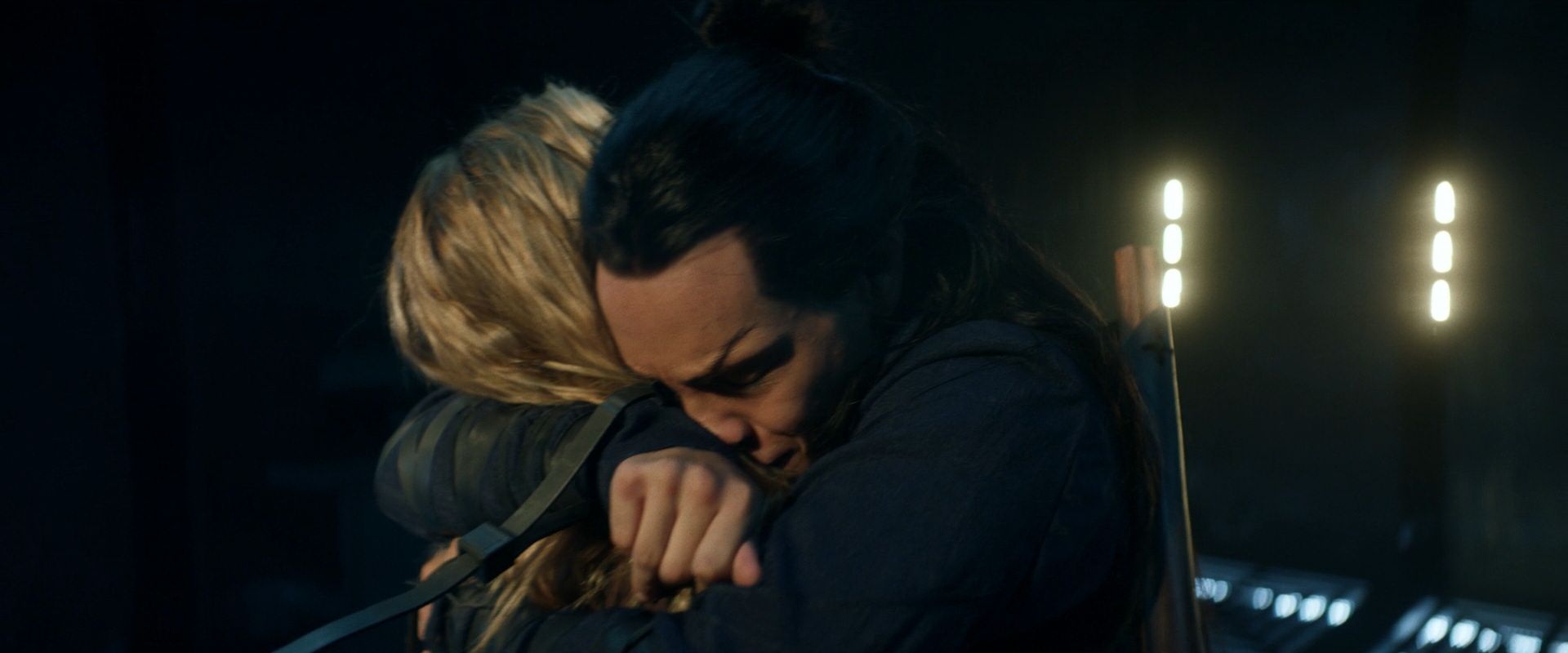 extant_StarTrek_PIC_1x08-BrokenPieces_00889.jpg