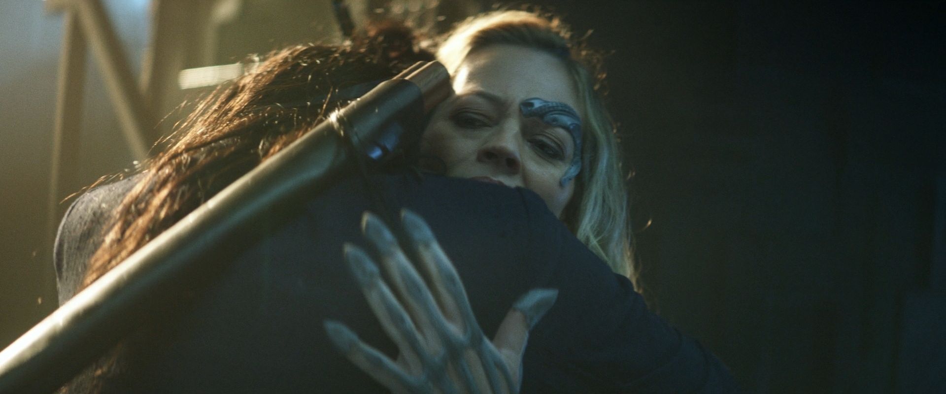 extant_StarTrek_PIC_1x08-BrokenPieces_00898.jpg