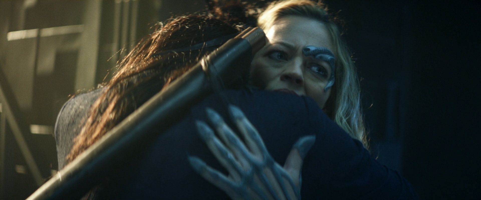 extant_StarTrek_PIC_1x08-BrokenPieces_00900.jpg