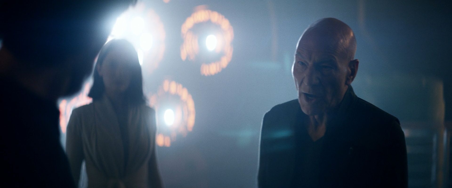 extant_StarTrek_PIC_1x08-BrokenPieces_01137.jpg