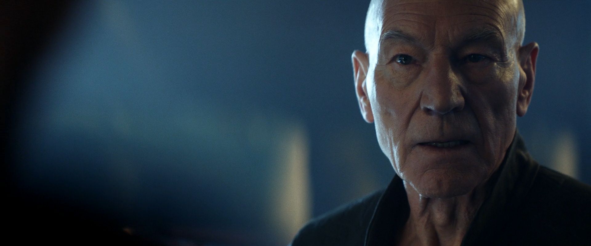 extant_StarTrek_PIC_1x08-BrokenPieces_01185.jpg