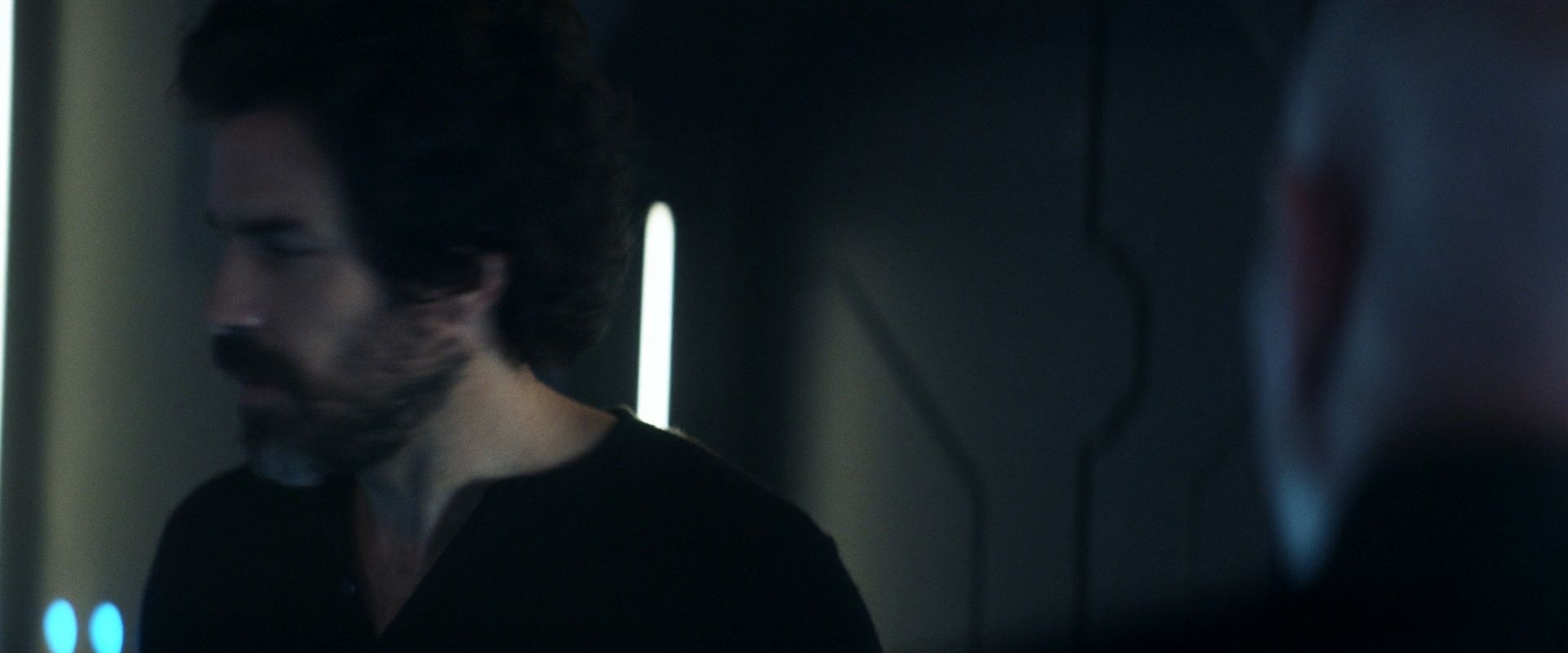 extant_StarTrek_PIC_1x08-BrokenPieces_01191.jpg