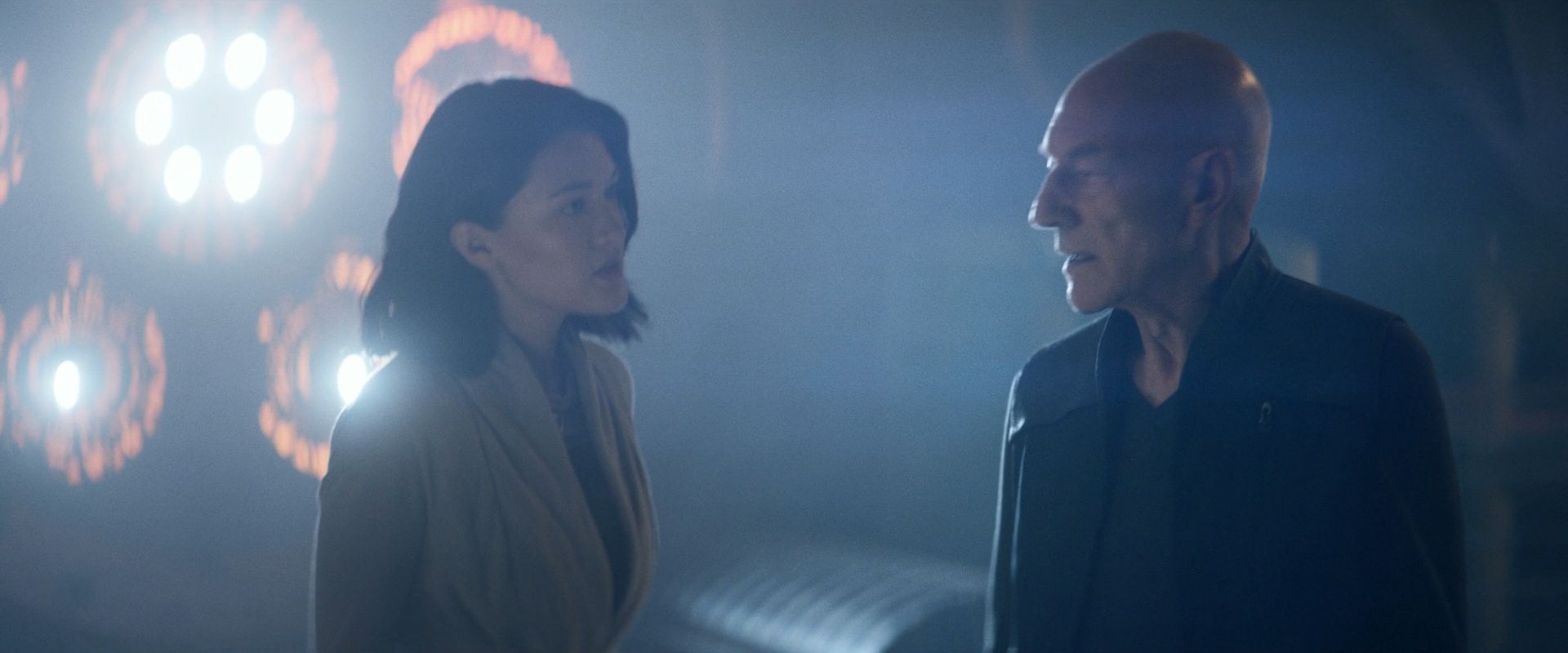 extant_StarTrek_PIC_1x08-BrokenPieces_01195.jpg