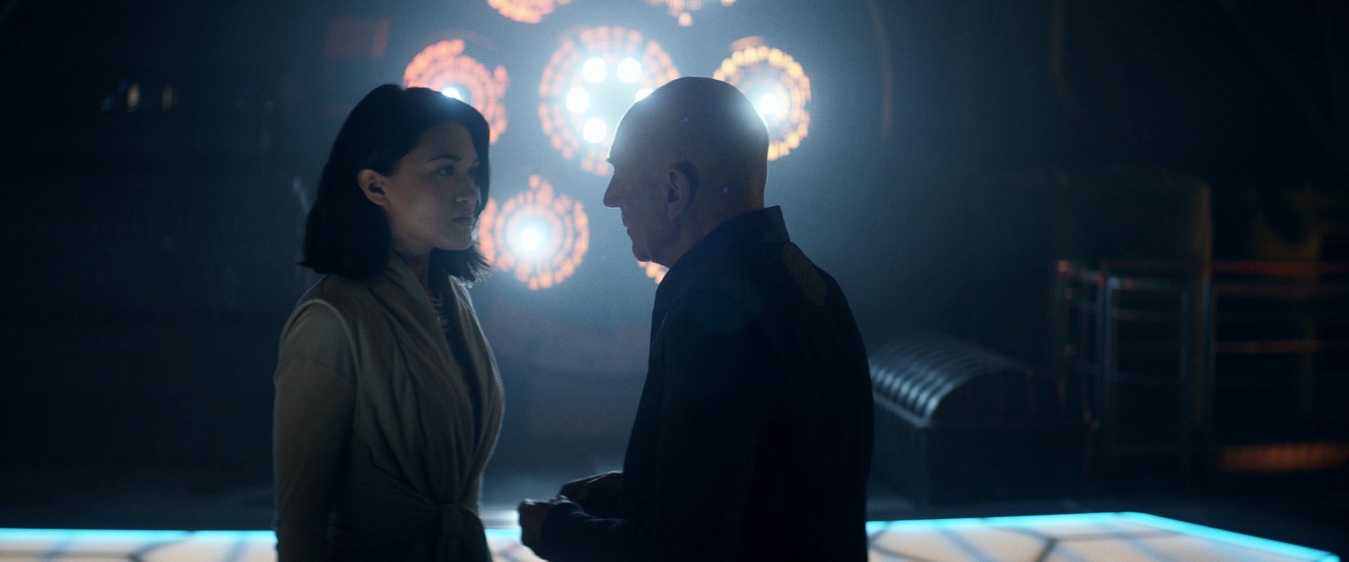 extant_StarTrek_PIC_1x08-BrokenPieces_01204.jpg