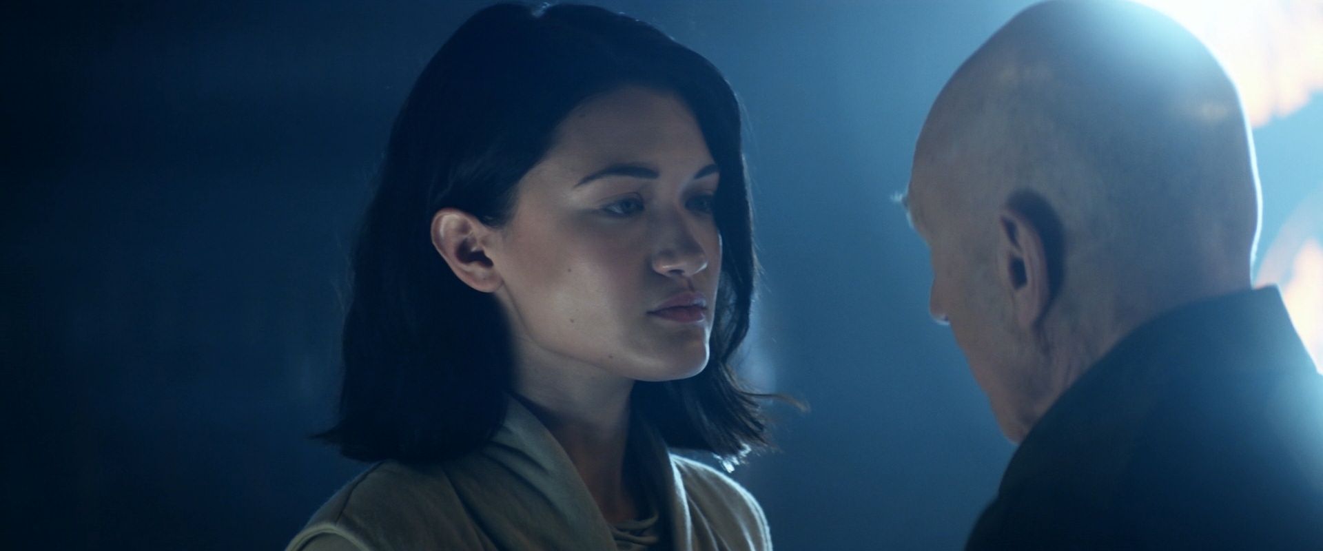 extant_StarTrek_PIC_1x08-BrokenPieces_01221.jpg