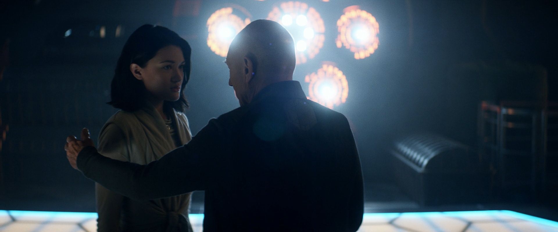 extant_StarTrek_PIC_1x08-BrokenPieces_01232.jpg