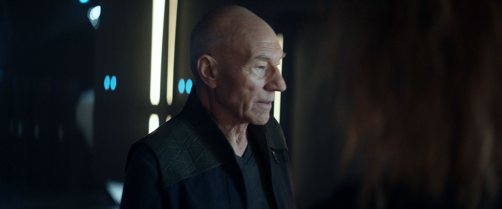 extant_StarTrek_PIC_1x08-BrokenPieces_01245.jpg