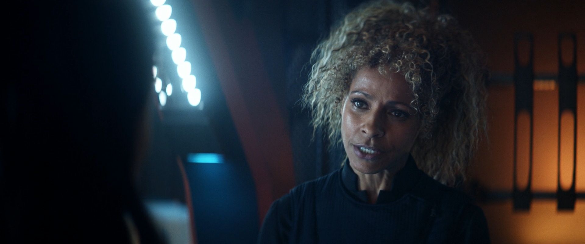 extant_StarTrek_PIC_1x08-BrokenPieces_01255.jpg