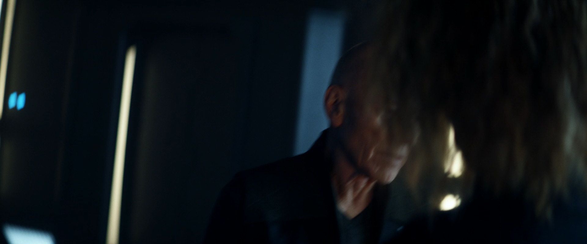 extant_StarTrek_PIC_1x08-BrokenPieces_01263.jpg