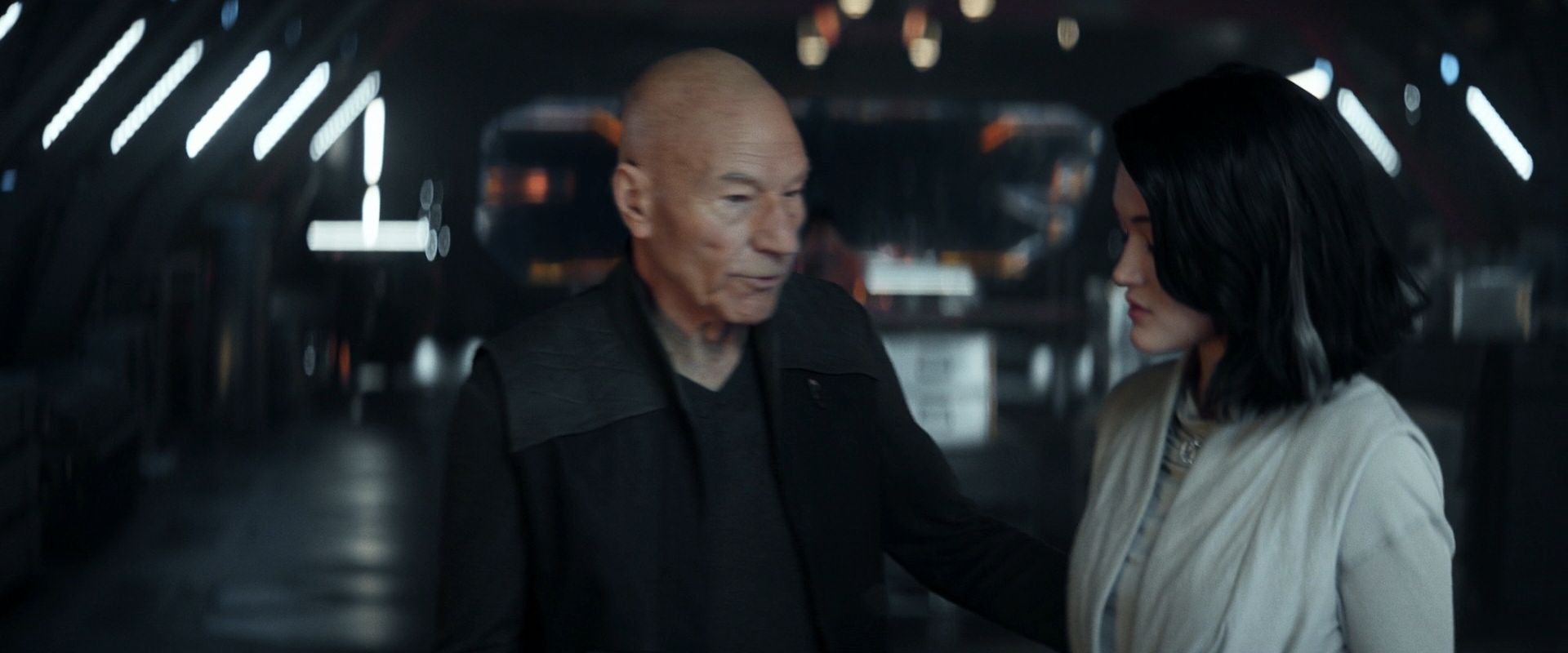 extant_StarTrek_PIC_1x08-BrokenPieces_01267.jpg