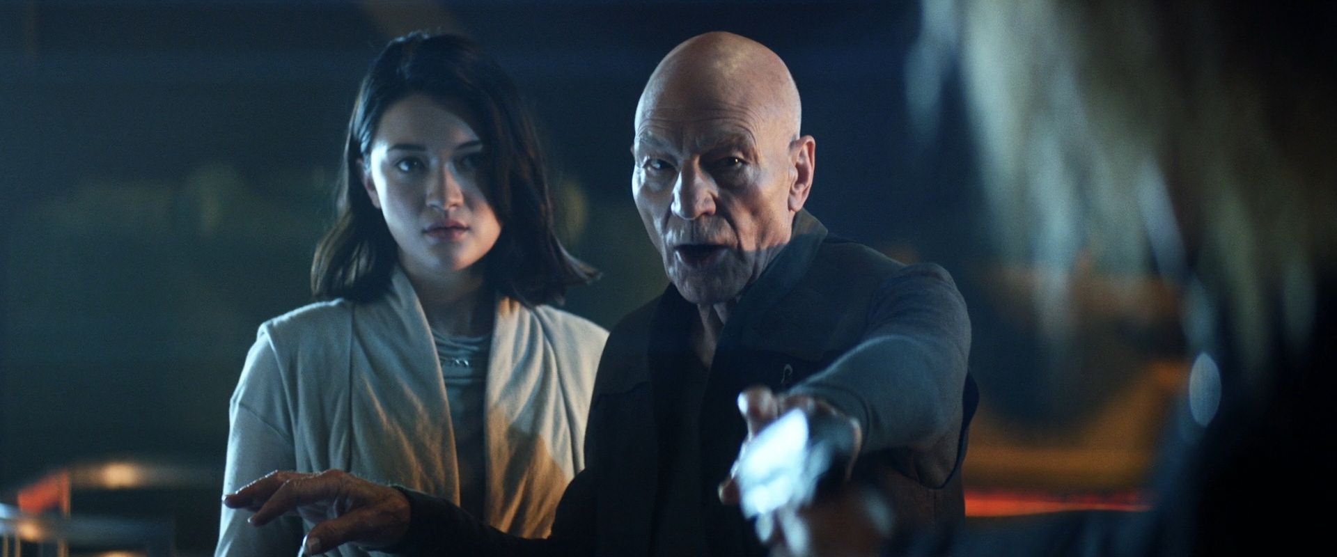 extant_StarTrek_PIC_1x08-BrokenPieces_01294.jpg