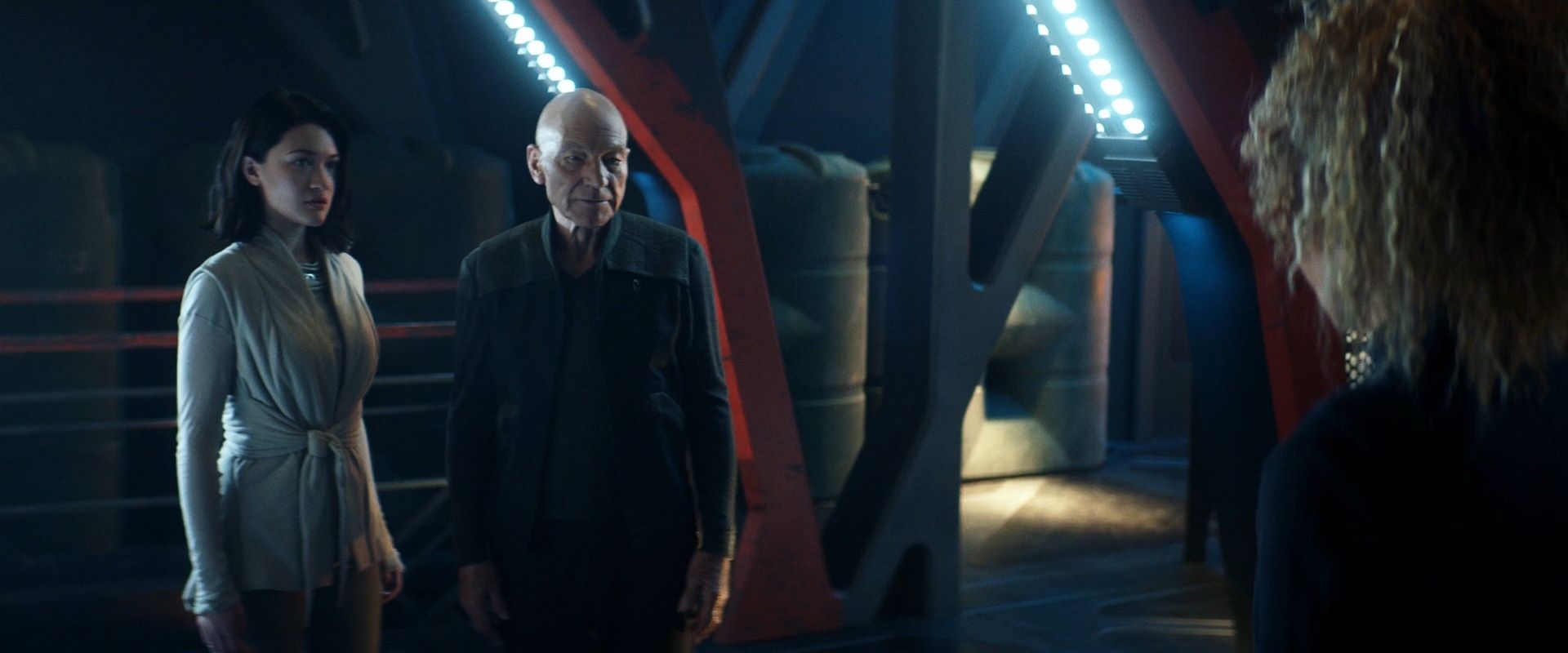 extant_StarTrek_PIC_1x08-BrokenPieces_01317.jpg