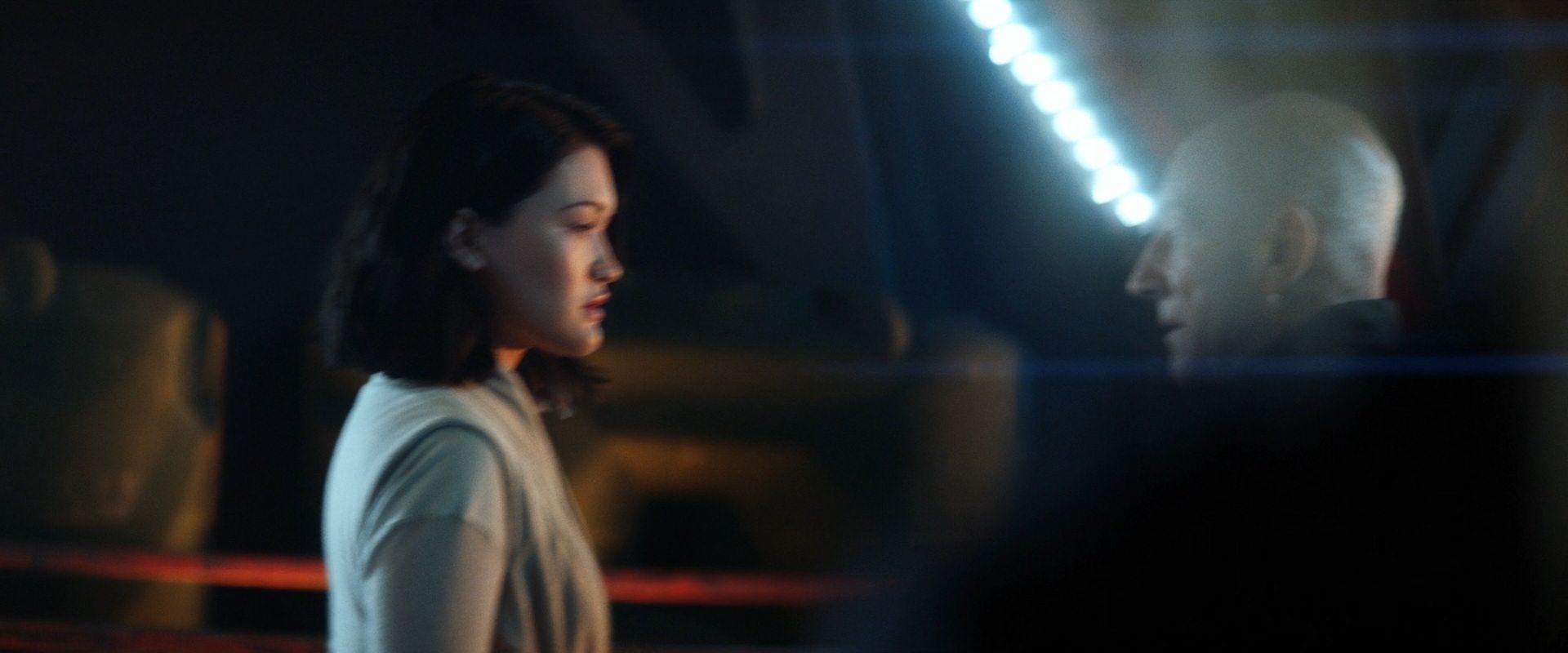 extant_StarTrek_PIC_1x08-BrokenPieces_01325.jpg
