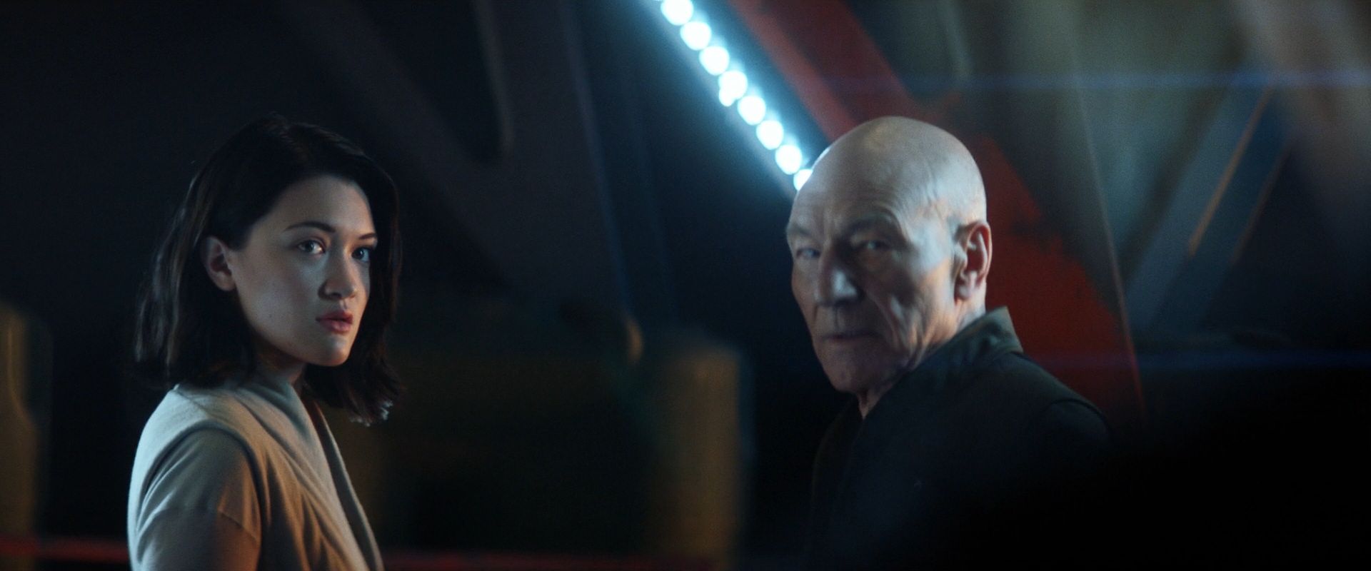 extant_StarTrek_PIC_1x08-BrokenPieces_01328.jpg