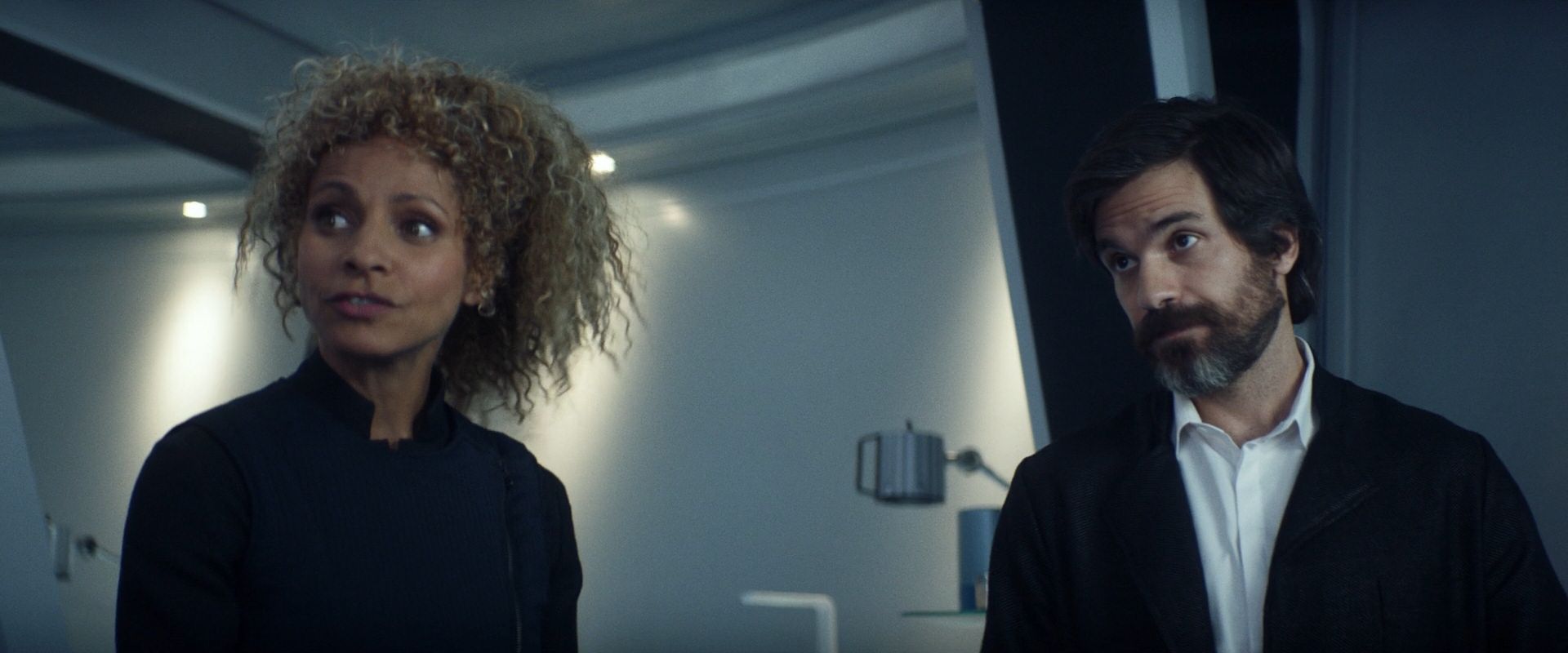 extant_StarTrek_PIC_1x08-BrokenPieces_01352.jpg
