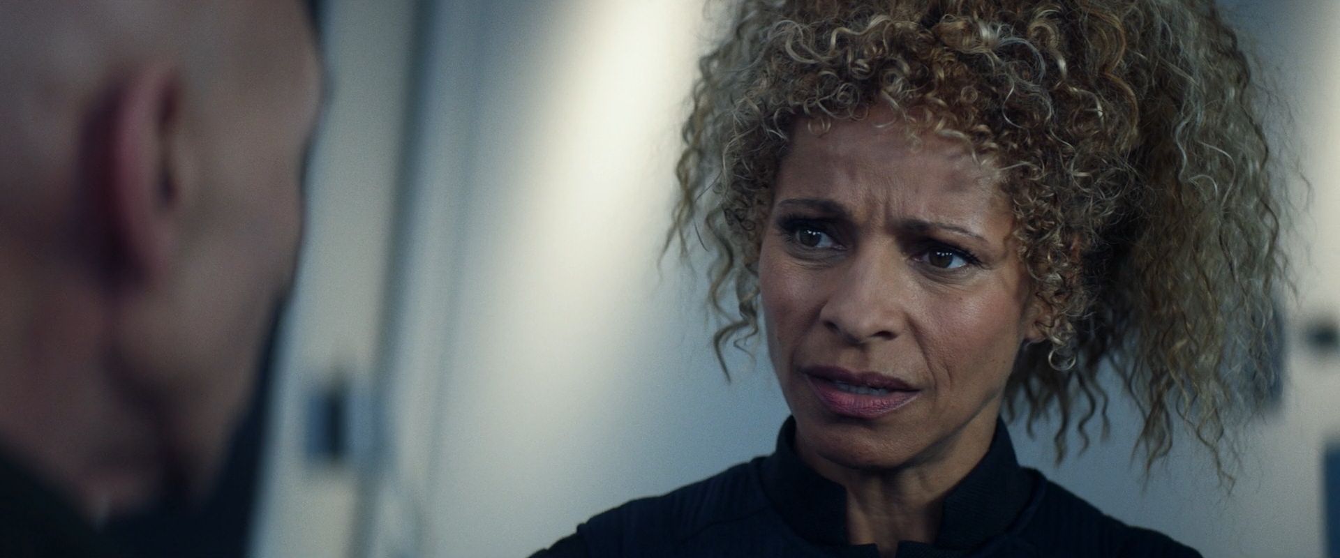 extant_StarTrek_PIC_1x08-BrokenPieces_01377.jpg