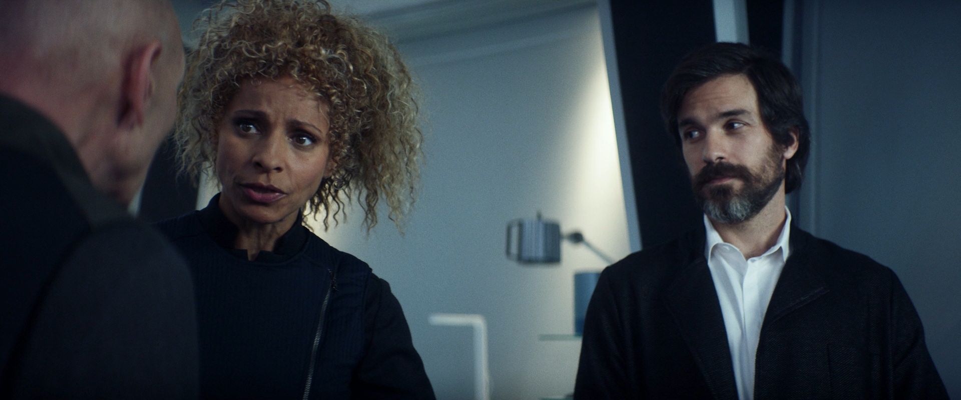 extant_StarTrek_PIC_1x08-BrokenPieces_01381.jpg