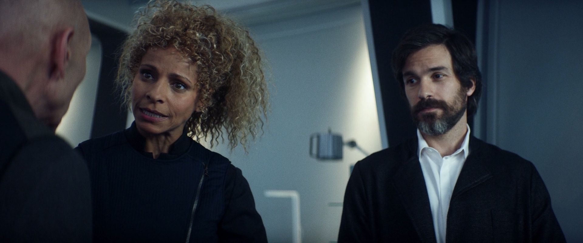 extant_StarTrek_PIC_1x08-BrokenPieces_01384.jpg