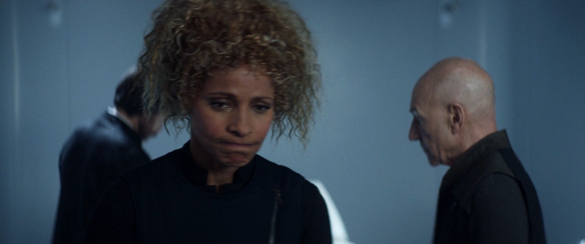 extant_StarTrek_PIC_1x08-BrokenPieces_01457.jpg
