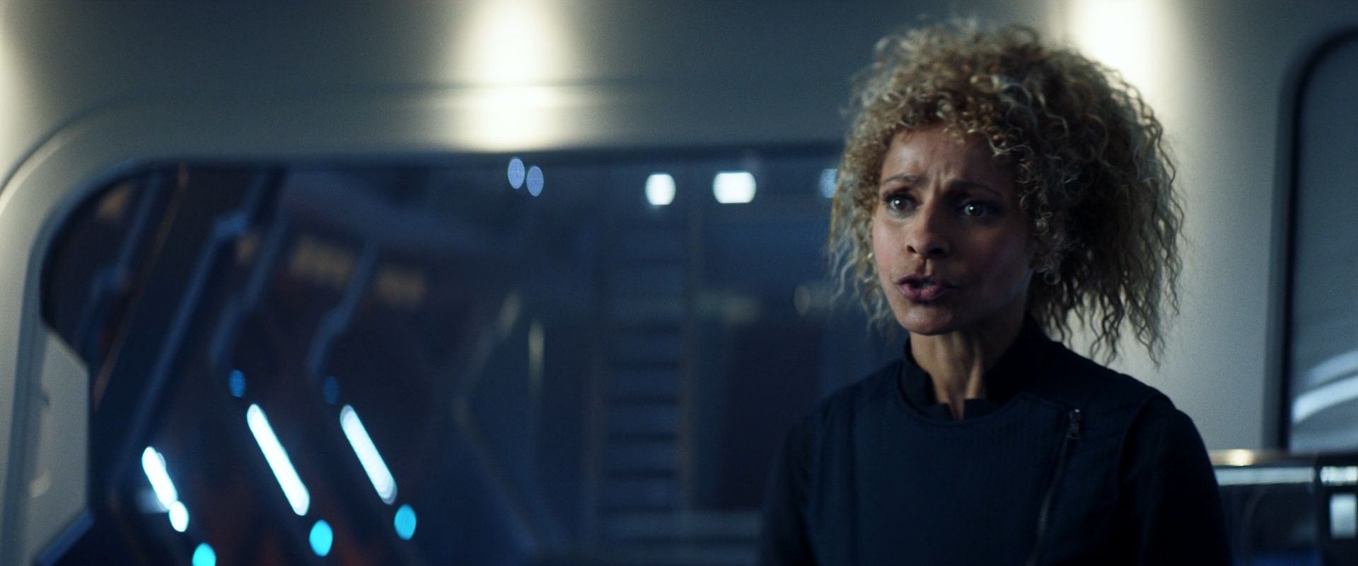 extant_StarTrek_PIC_1x08-BrokenPieces_01465.jpg