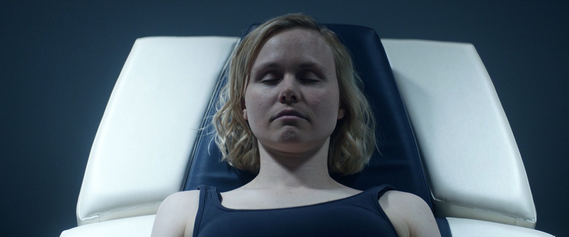 extant_StarTrek_PIC_1x08-BrokenPieces_01486.jpg