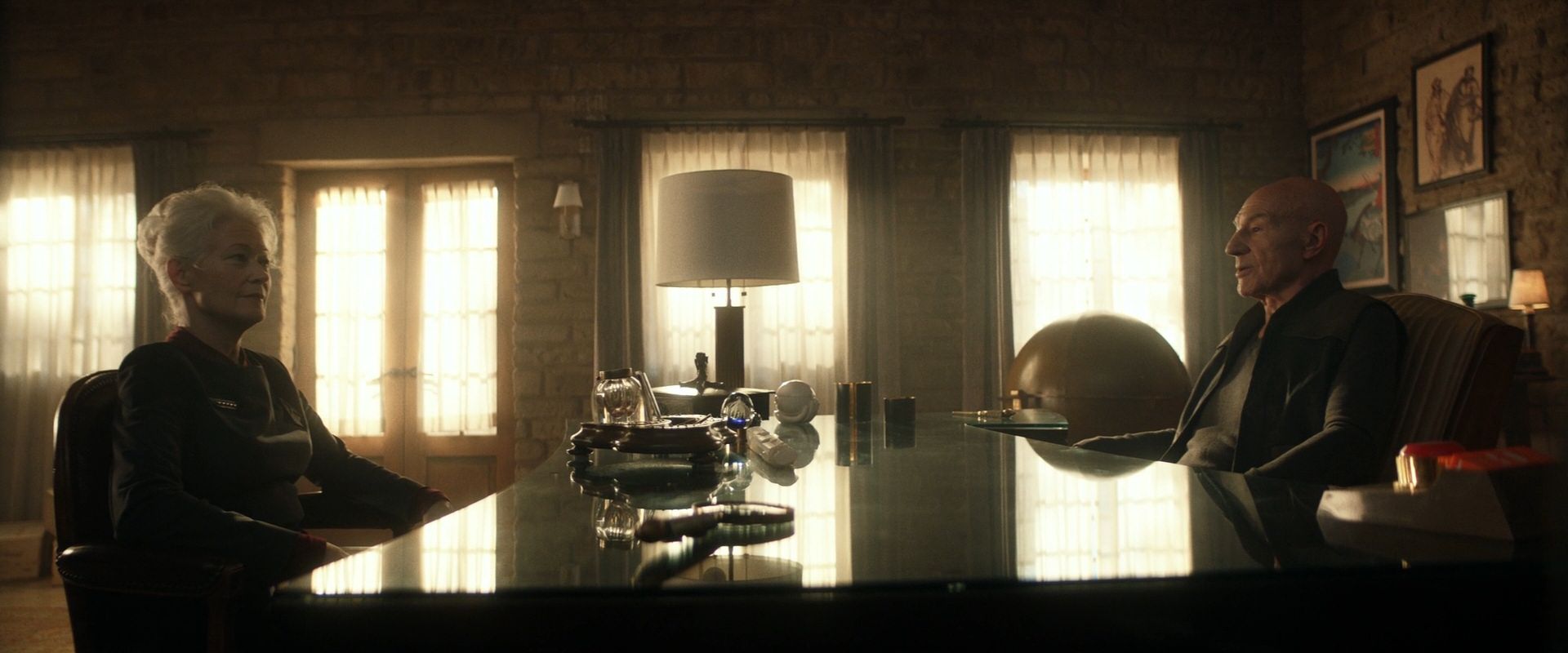 extant_StarTrek_PIC_1x08-BrokenPieces_01499.jpg