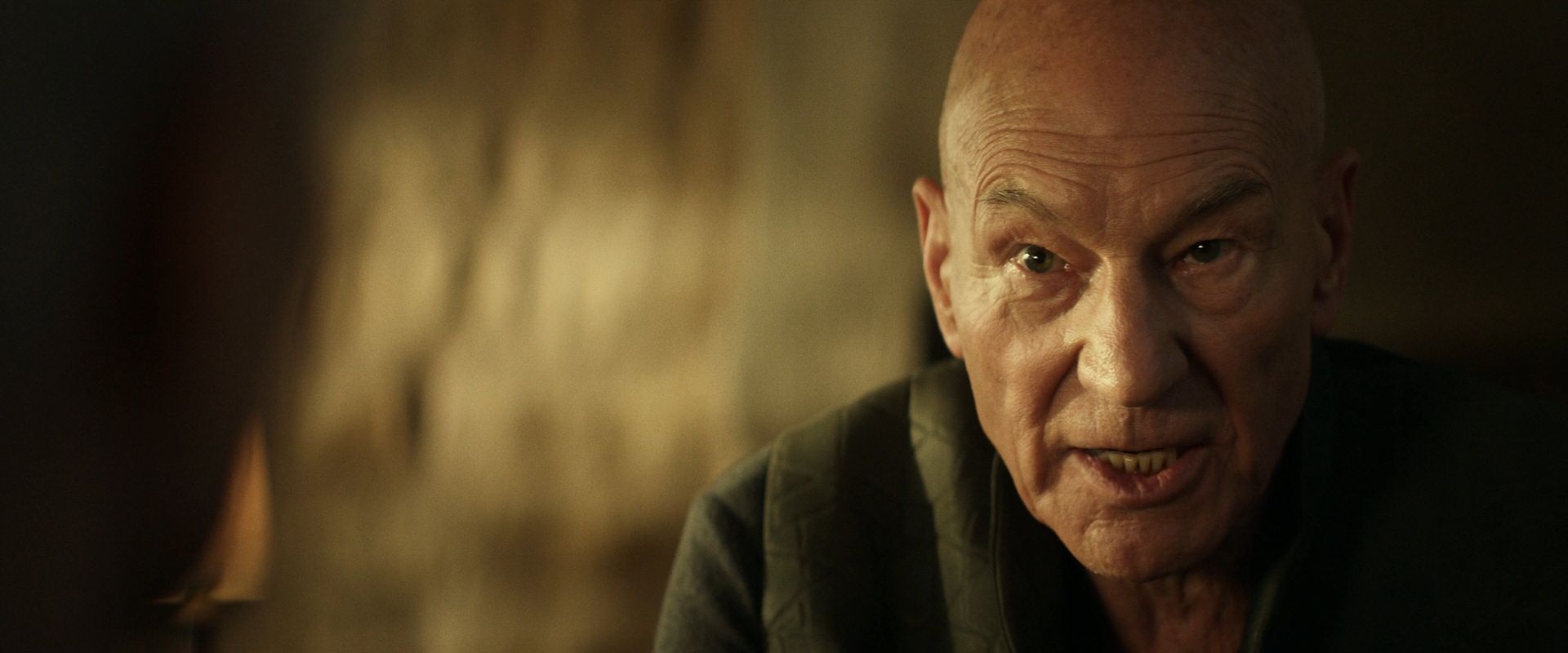 extant_StarTrek_PIC_1x08-BrokenPieces_01529.jpg