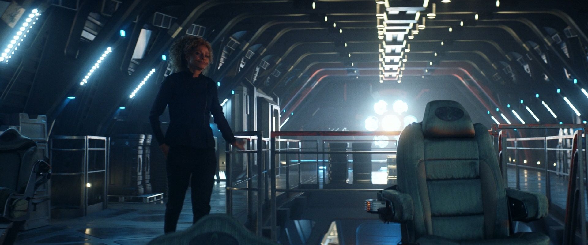 extant_StarTrek_PIC_1x08-BrokenPieces_01577.jpg
