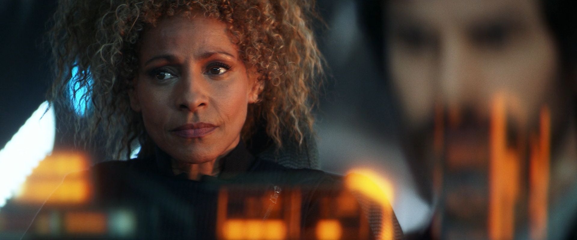 extant_StarTrek_PIC_1x08-BrokenPieces_01609.jpg