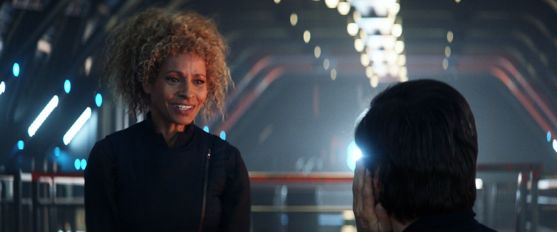 extant_StarTrek_PIC_1x08-BrokenPieces_01834.jpg