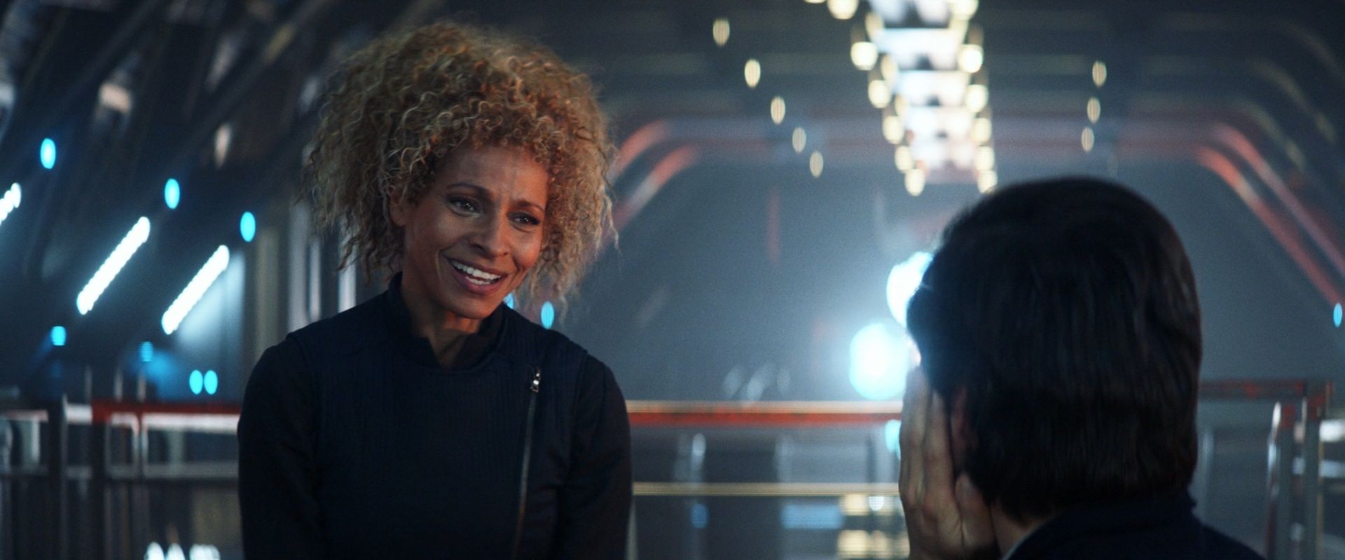 extant_StarTrek_PIC_1x08-BrokenPieces_01836.jpg