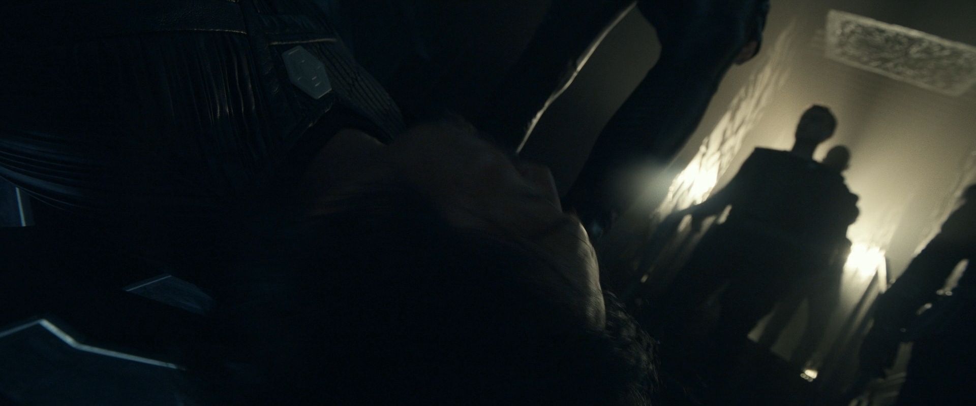 extant_StarTrek_PIC_1x08-BrokenPieces_01846.jpg