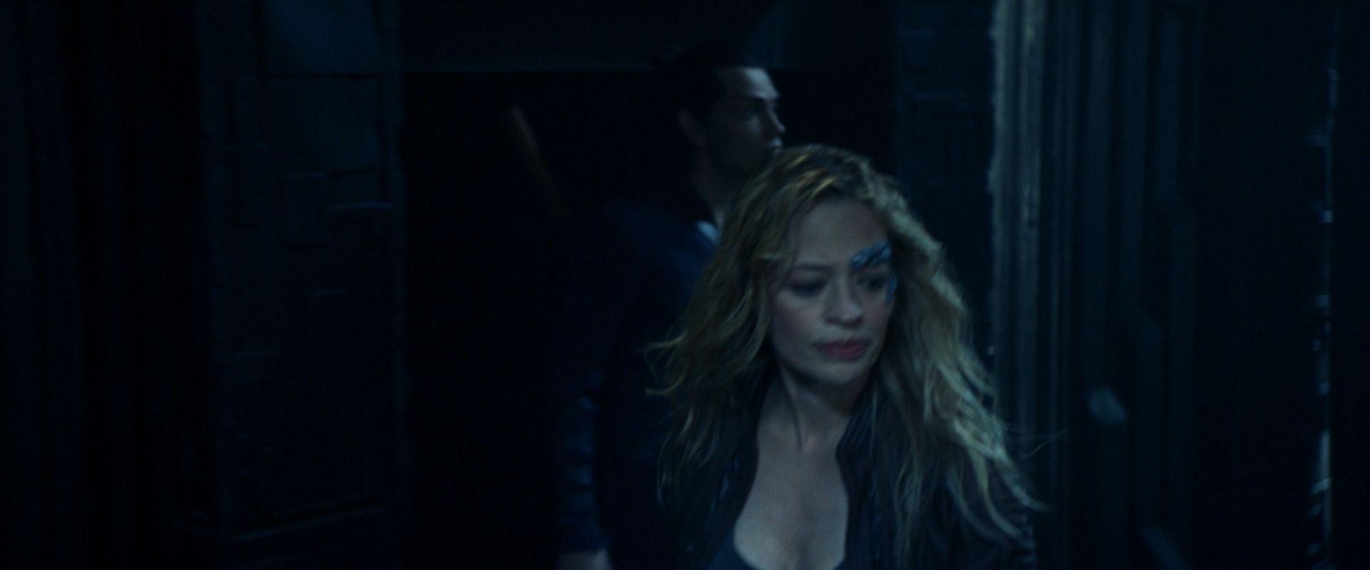 extant_StarTrek_PIC_1x08-BrokenPieces_01896.jpg