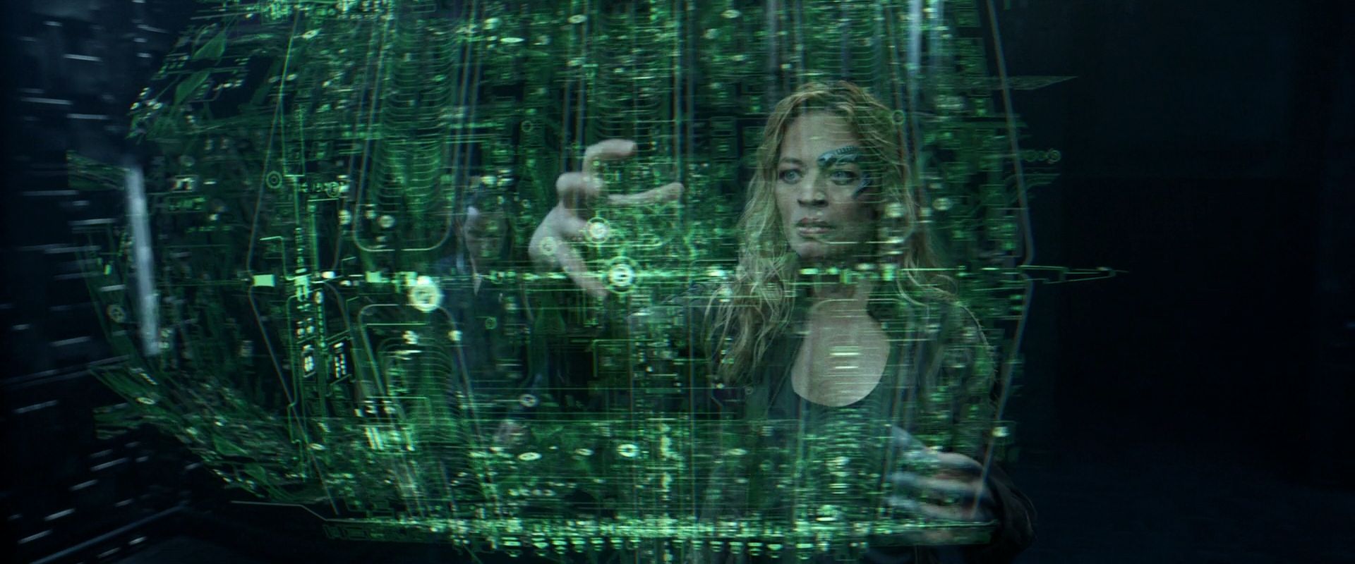 extant_StarTrek_PIC_1x08-BrokenPieces_01930.jpg