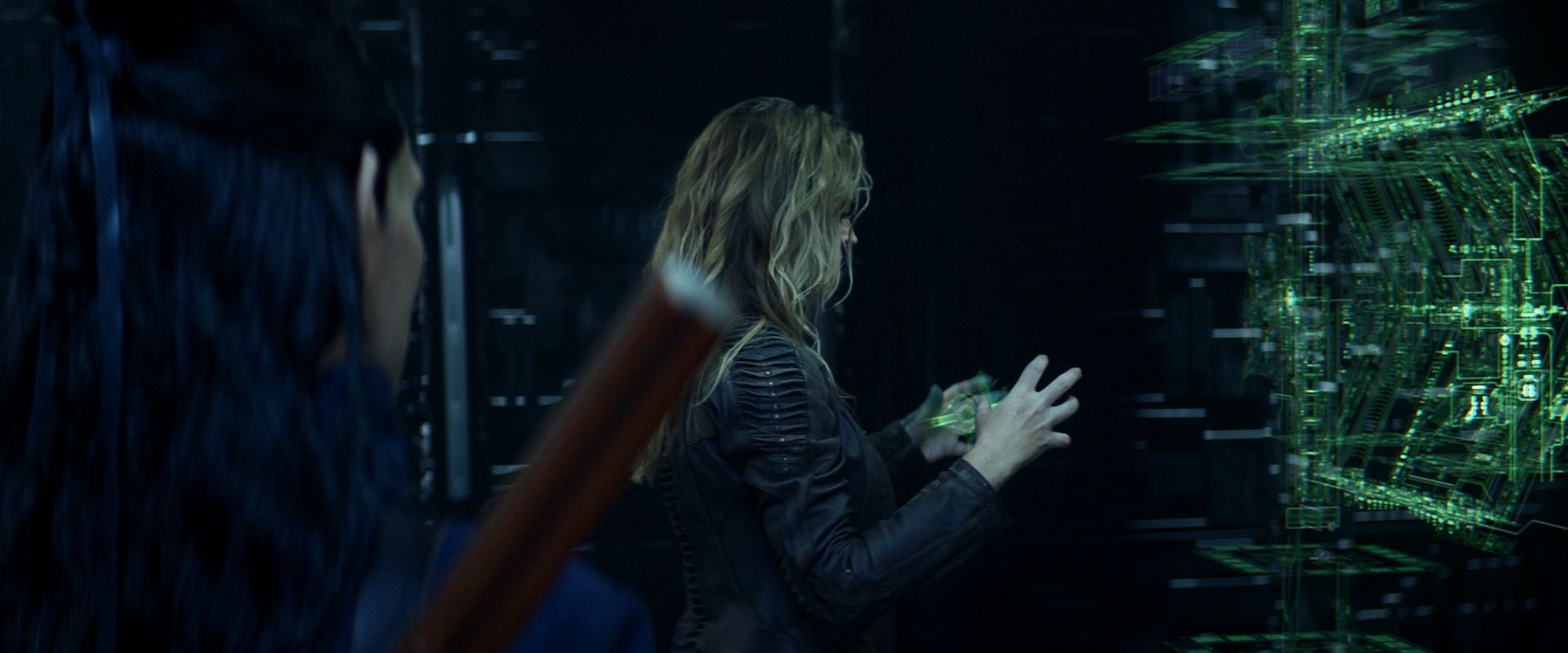 extant_StarTrek_PIC_1x08-BrokenPieces_01946.jpg