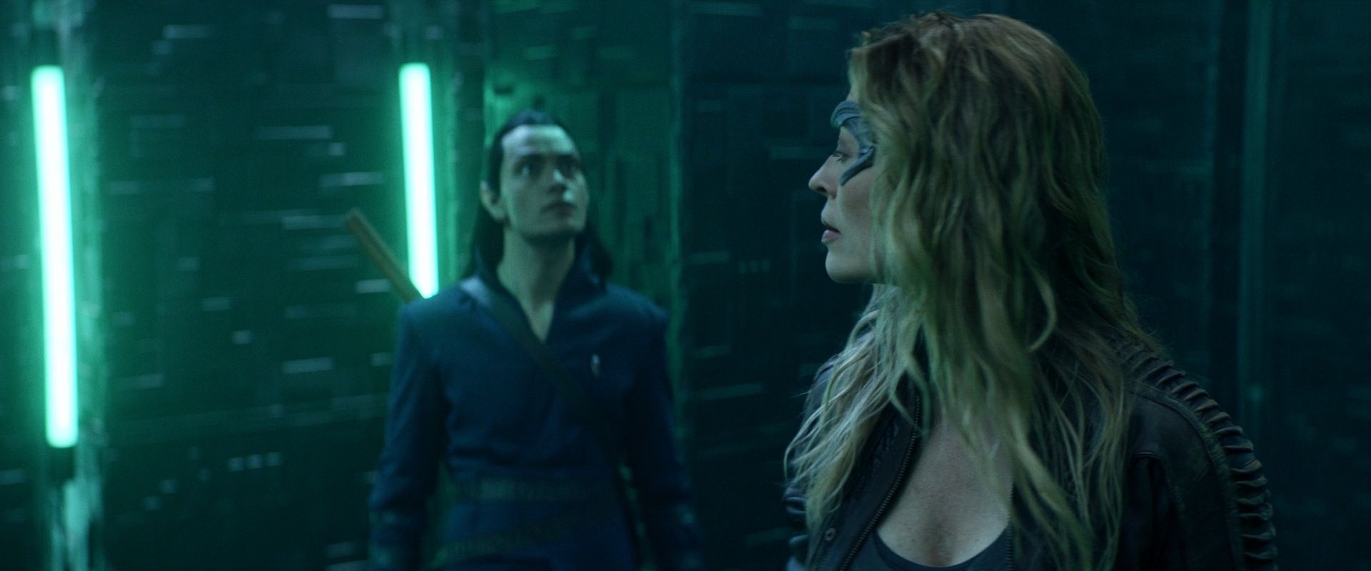 extant_StarTrek_PIC_1x08-BrokenPieces_01983.jpg