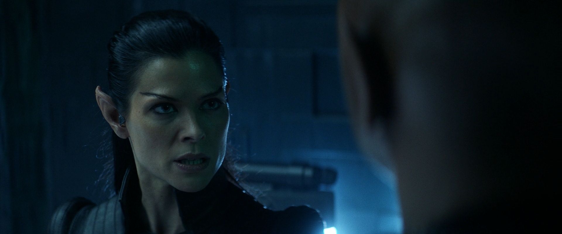 extant_StarTrek_PIC_1x08-BrokenPieces_02027.jpg