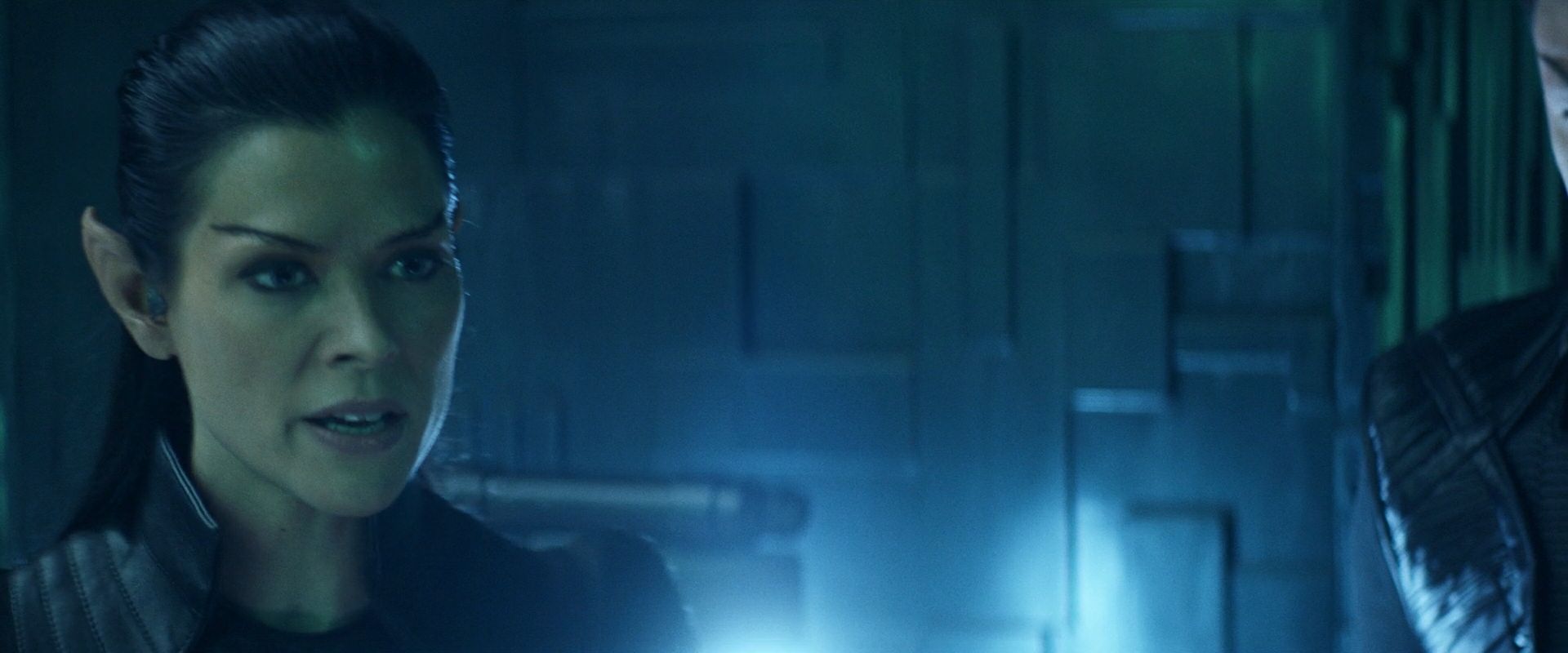 extant_StarTrek_PIC_1x08-BrokenPieces_02031.jpg