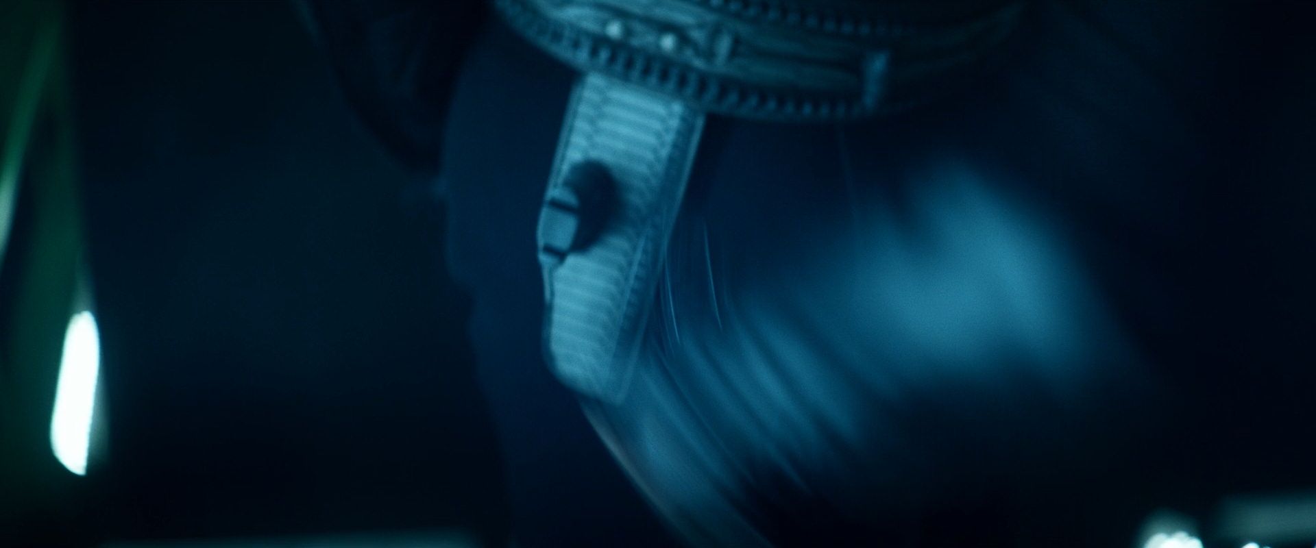 extant_StarTrek_PIC_1x08-BrokenPieces_02034.jpg