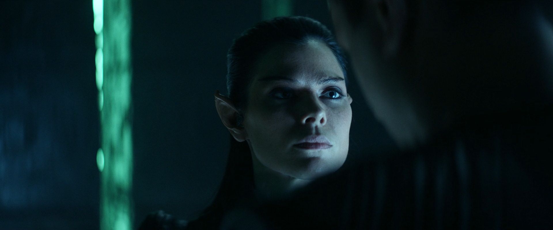 extant_StarTrek_PIC_1x08-BrokenPieces_02035.jpg
