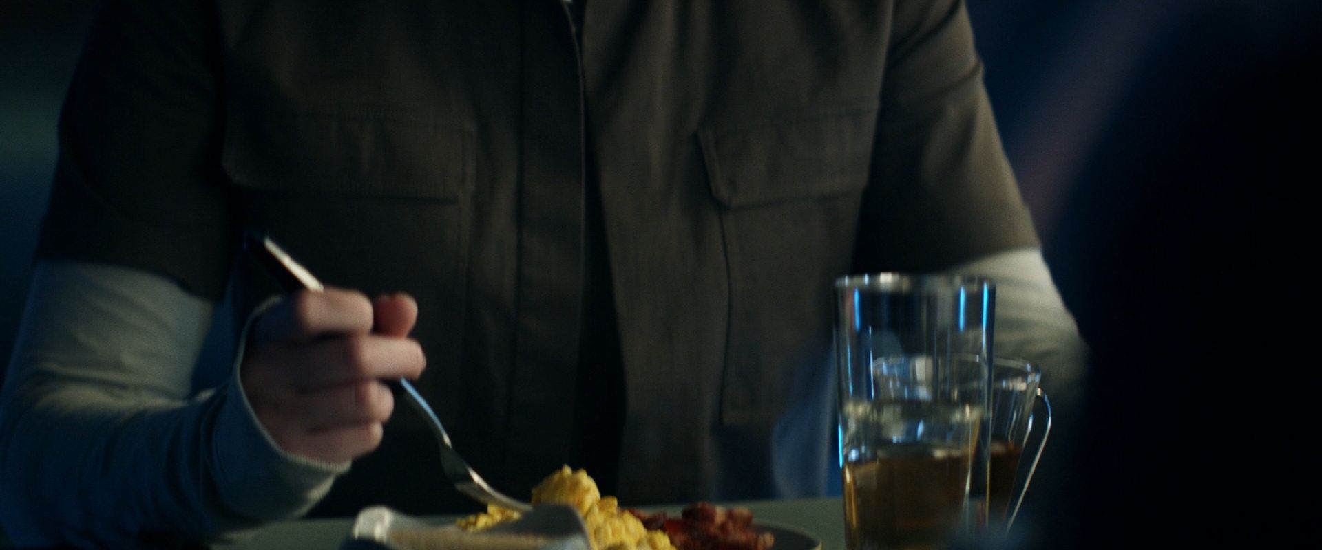 extant_StarTrek_PIC_1x08-BrokenPieces_02087.jpg