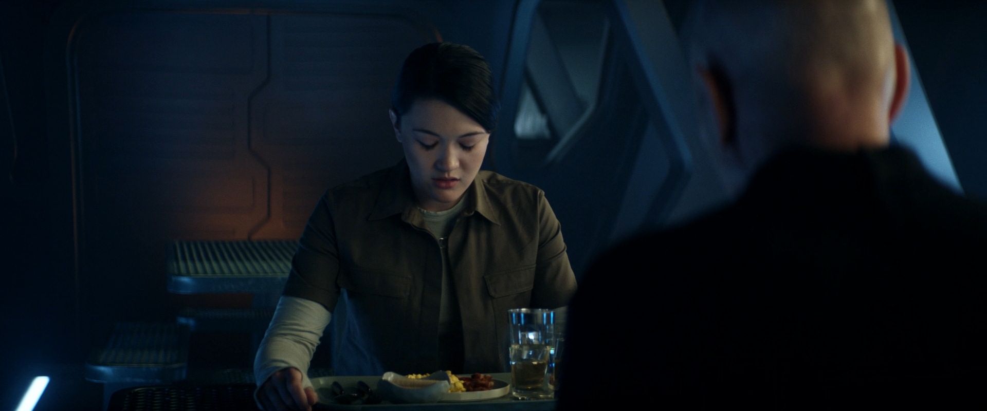 extant_StarTrek_PIC_1x08-BrokenPieces_02117.jpg