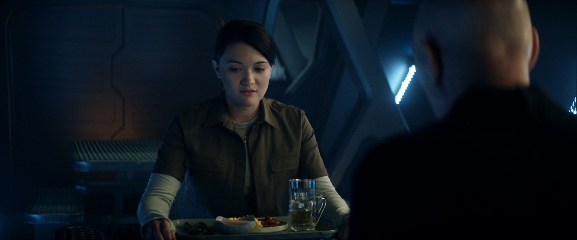 extant_StarTrek_PIC_1x08-BrokenPieces_02122.jpg