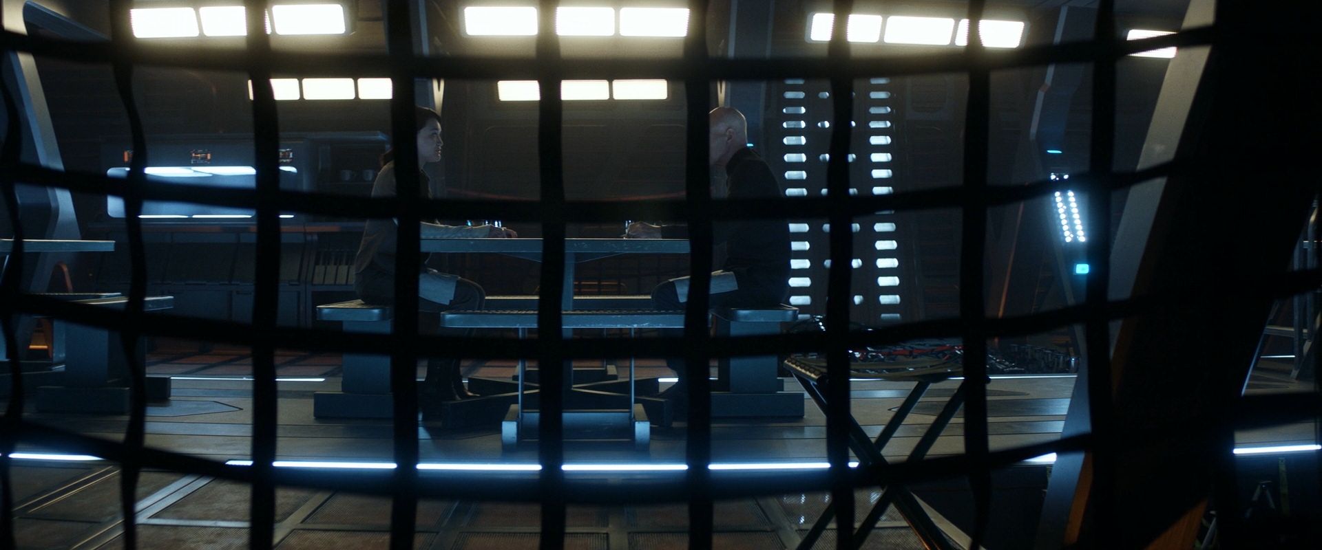 extant_StarTrek_PIC_1x08-BrokenPieces_02139.jpg