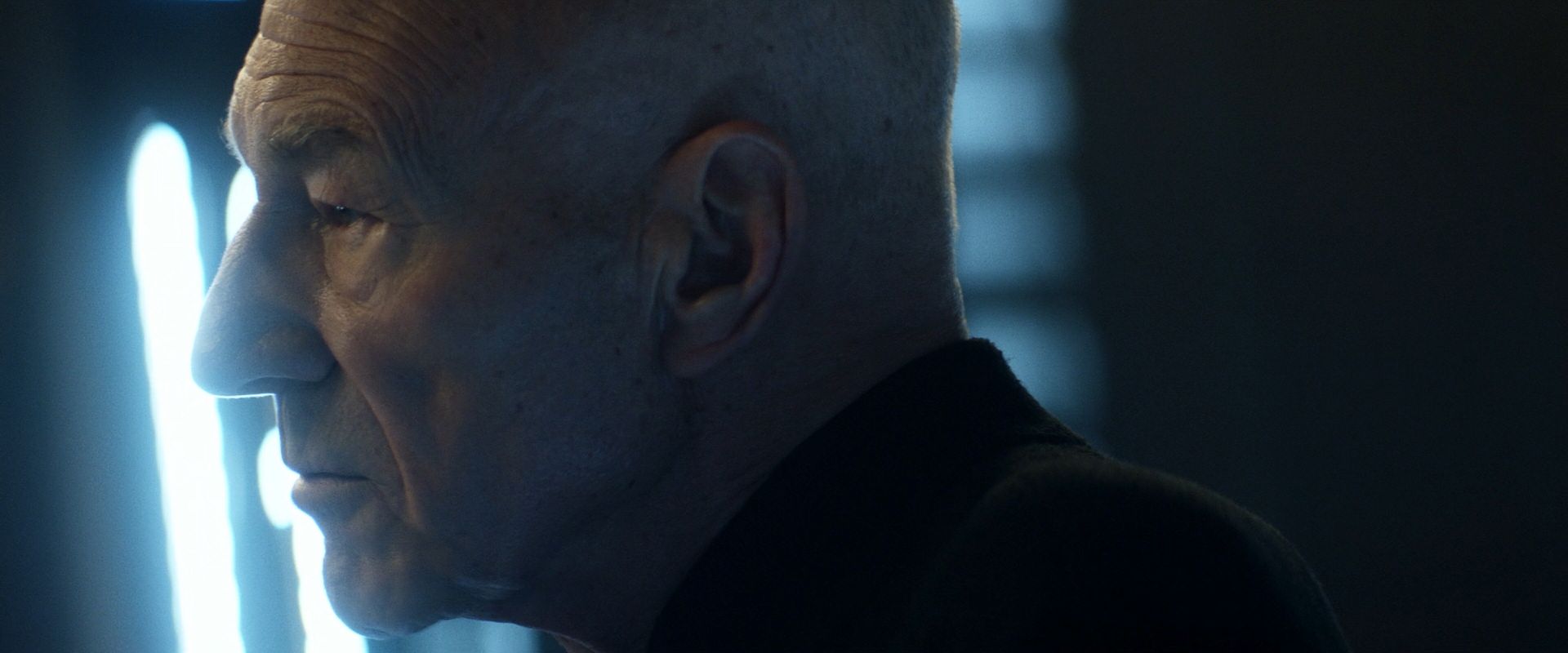 extant_StarTrek_PIC_1x08-BrokenPieces_02149.jpg