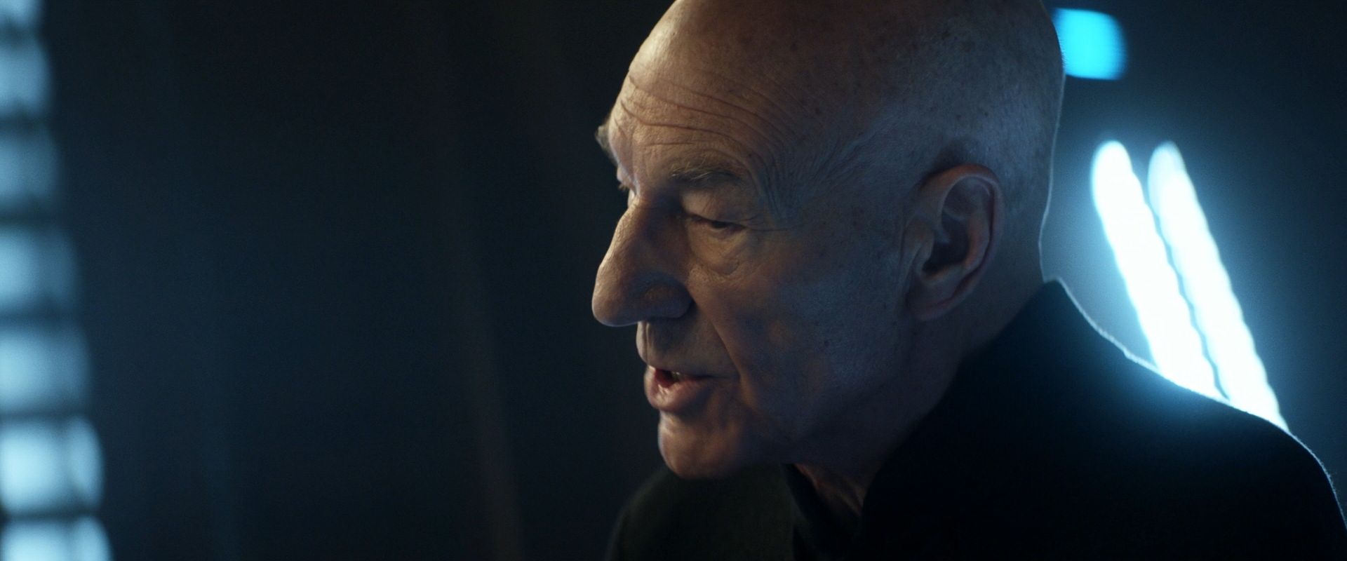 extant_StarTrek_PIC_1x08-BrokenPieces_02189.jpg
