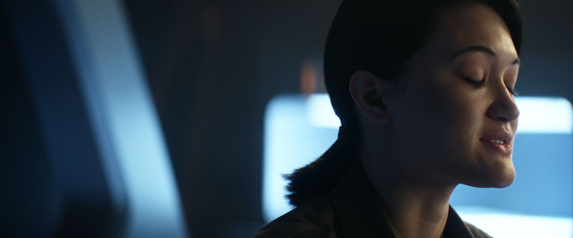 extant_StarTrek_PIC_1x08-BrokenPieces_02211.jpg