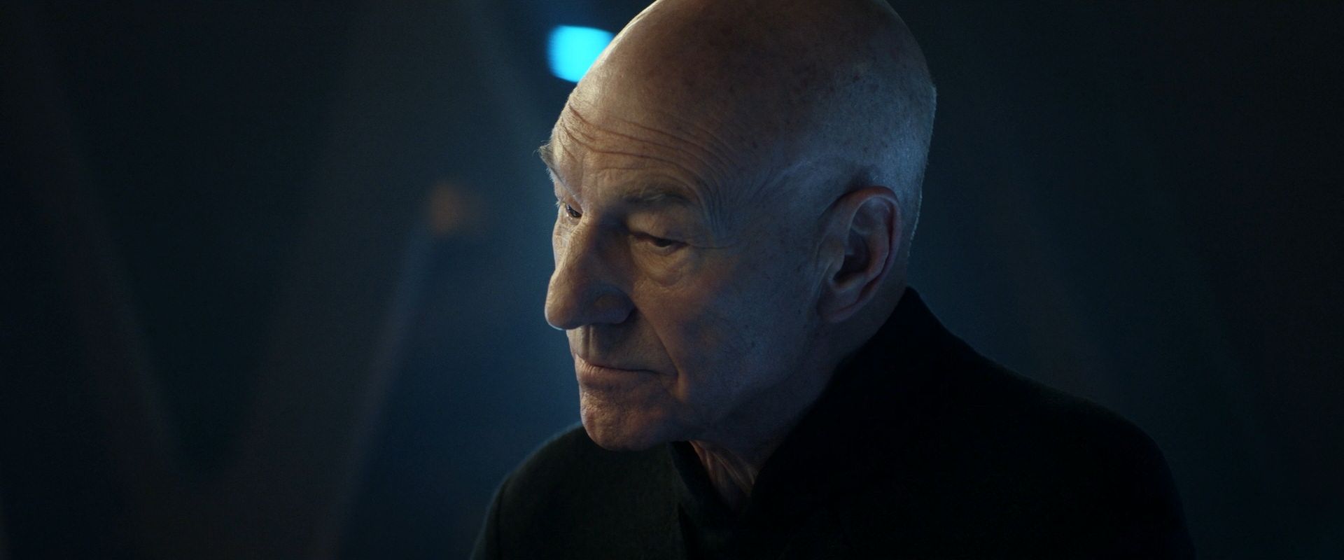 extant_StarTrek_PIC_1x08-BrokenPieces_02214.jpg